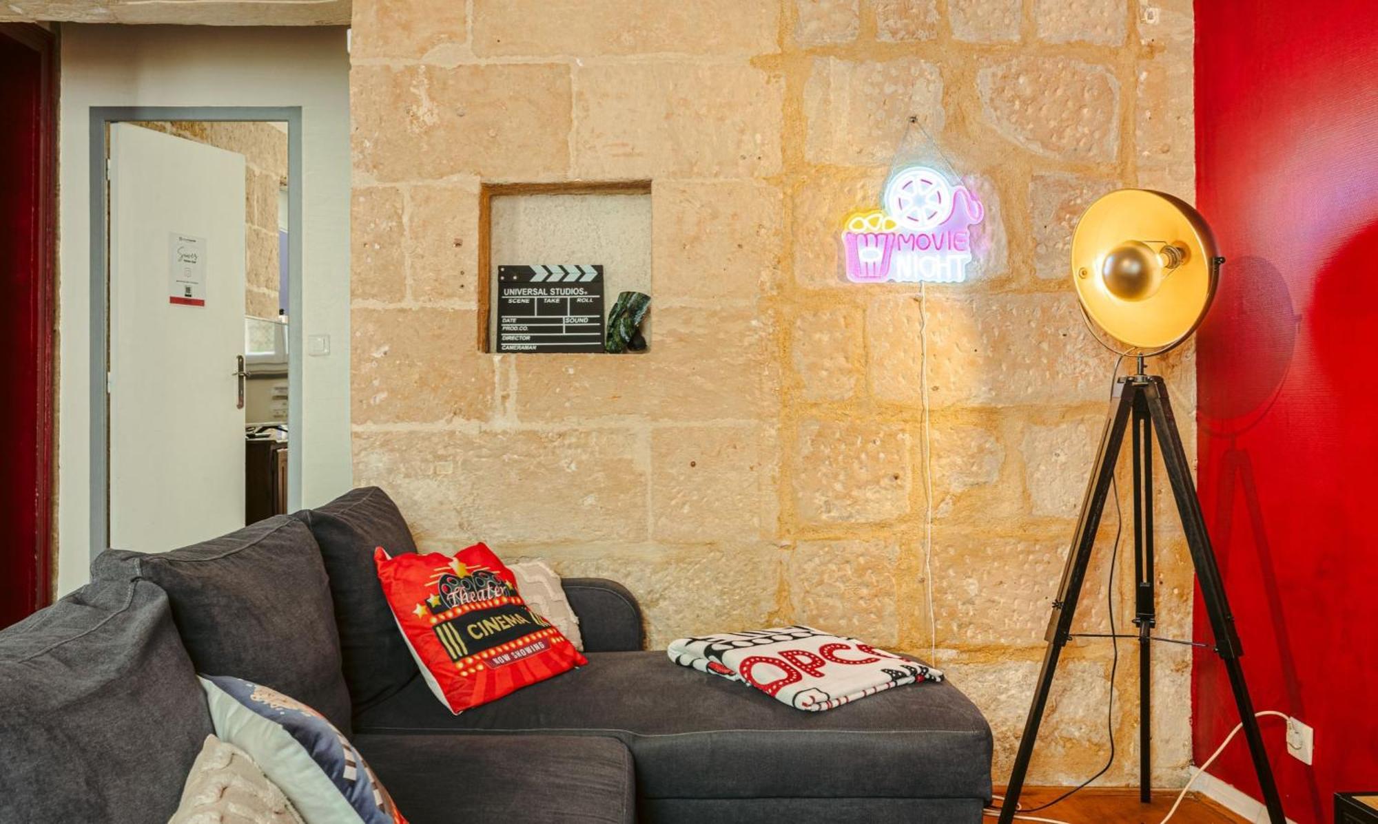 Olympia - Terrasse - Parking Gratuit - Centre Ville - Rez De Chaussee - Fibre Tv 4K แซ็งต์ ภายนอก รูปภาพ